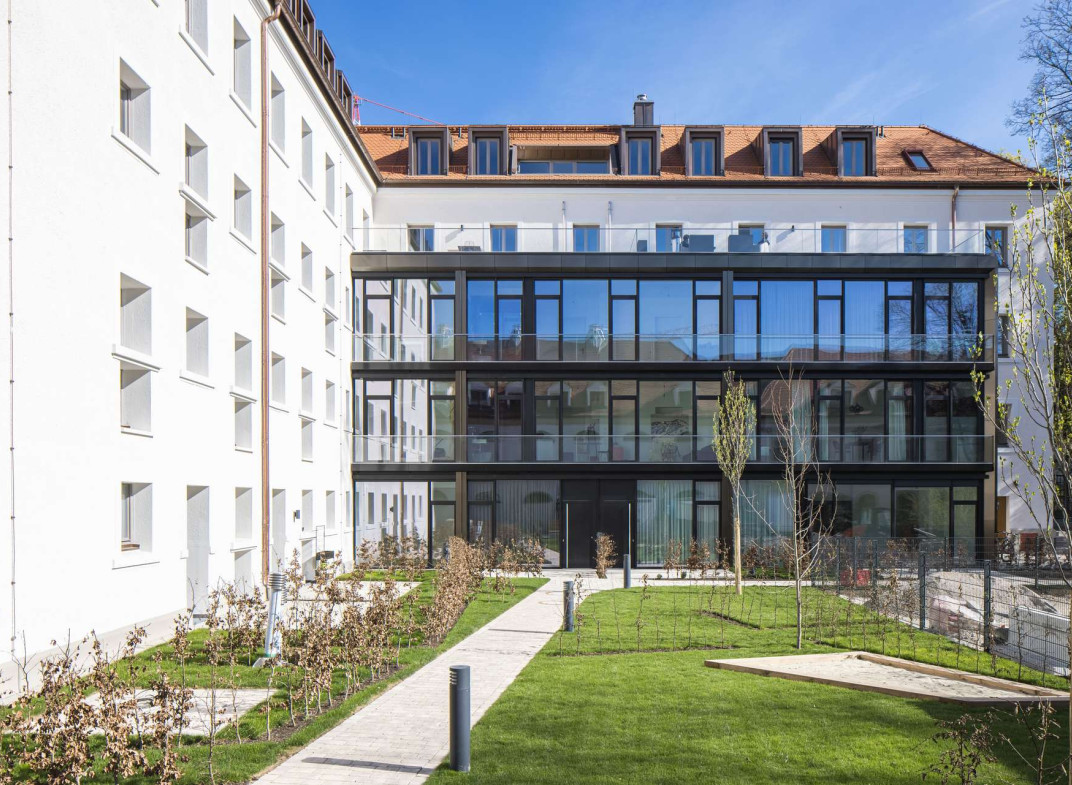 HMB_2C_20aussenansicht_2C_20innenhof_2C_20Neubau_20